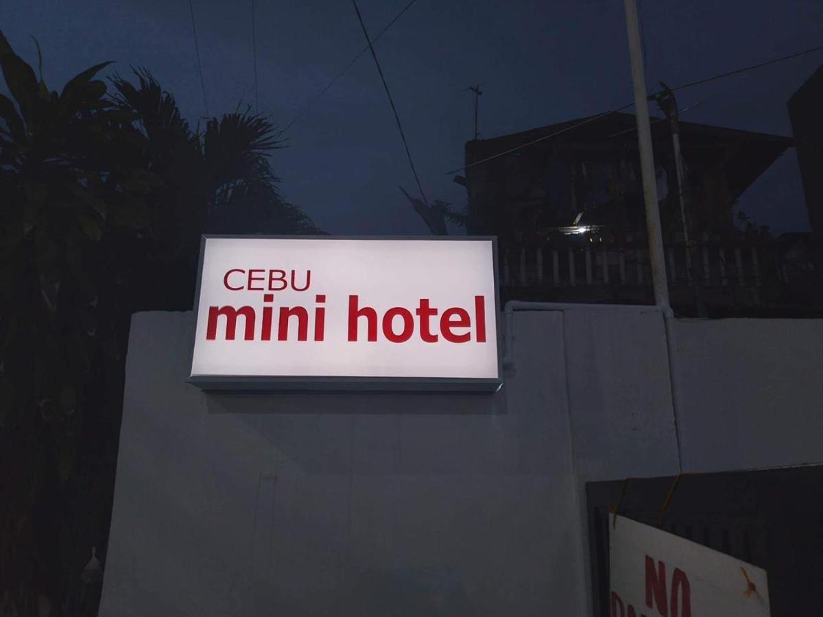 Cebu Mini Hotel Esterno foto
